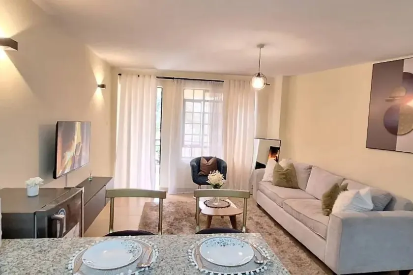 Apartment with garden - Image 1