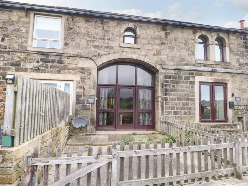 Children-friendly beautiful cottage - Image 1