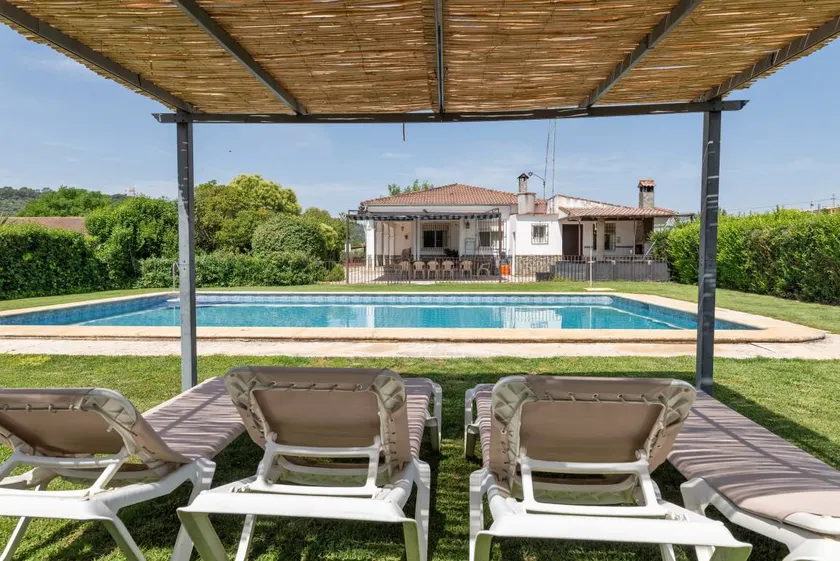 Family-friendly wonderful holiday home with garden, terrace & pool | Garden view | Good for workation - Image 1
