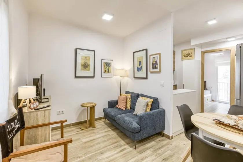 Fully equipped holiday apartment | Next to the beach | Suitable for remote work - Image 1