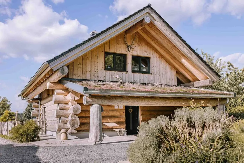 Children-friendly house with terrace, sauna & hot tub | Garden view | Suitable for remote work | Dogs allowed - Image 1