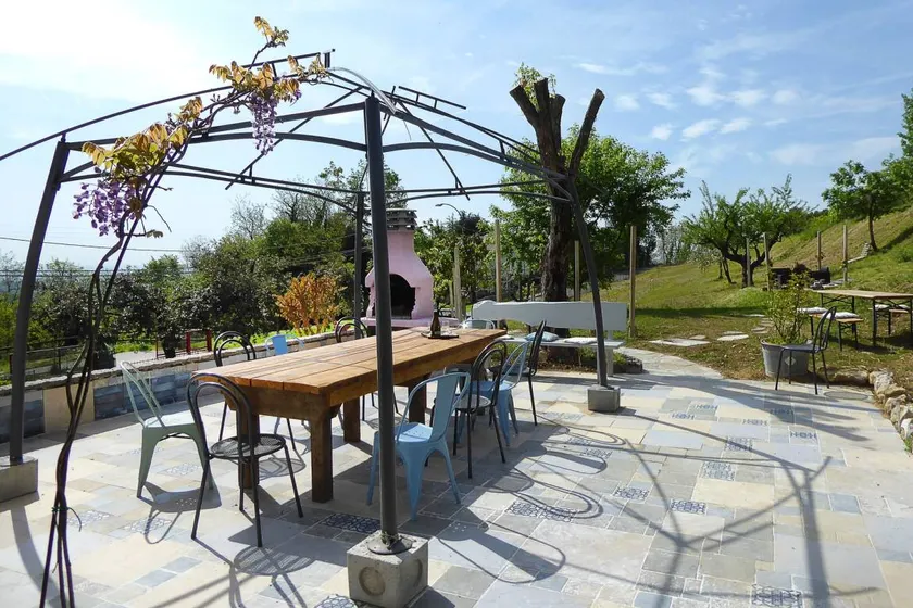 Fully equipped letting with barbecue, garden & terrace | Panoramic view | Dogs allowed - Image 1
