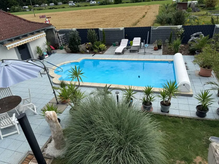 Familienorientierte tolle Ferienwohnung mit Terrasse, beheiztem Pool und Garten | Naturblick - Image 1