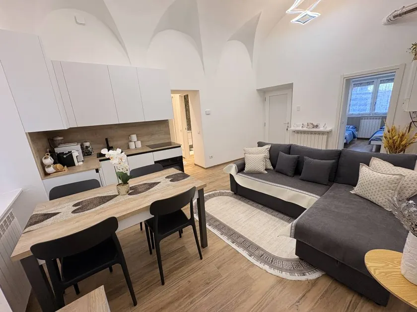 Family-friendly house | City view - Image 1
