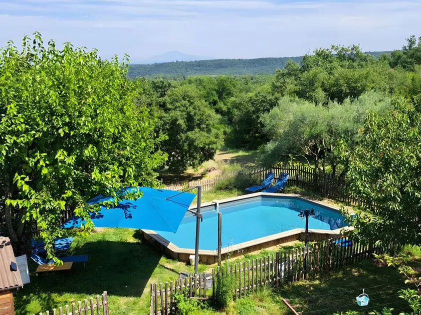 Fully equipped beautiful house with terrace, pool & barbecue | Garden view | Dogs allowed - Image 1