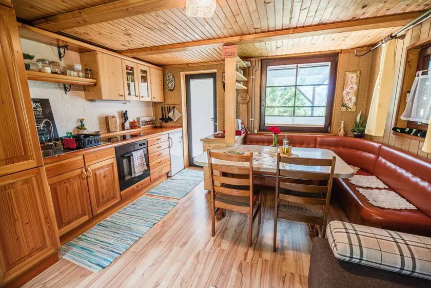 Cottage Hidden Pearl - Image 1