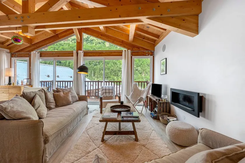 Chalet Villarenger Belleville – Your Alpine Retreat - Image 1