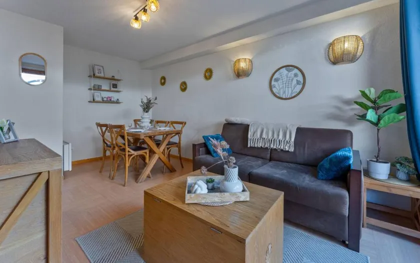20m from ski lifts, floor -1, swimming pool, sauna, terrace, tv, ski locker, 34m², Les Orres - Image 1