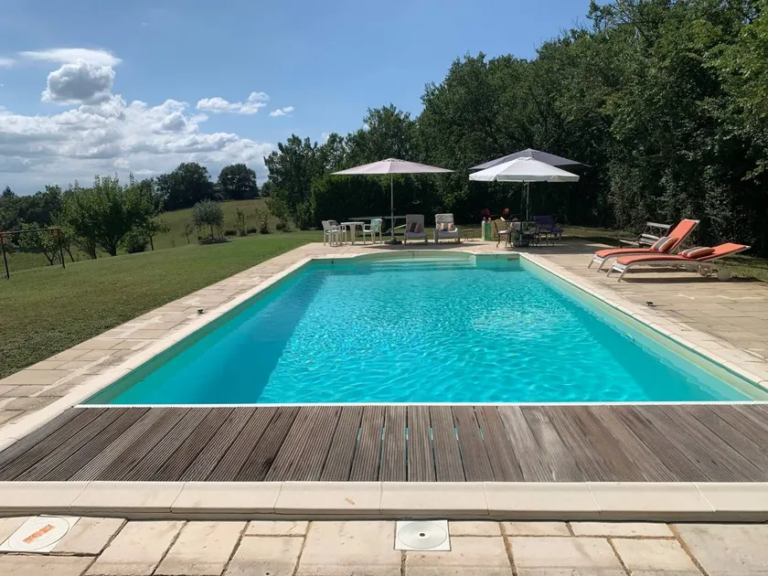 Familienfreundliches charmantes Ferienhaus mit privatem Pool, Grill und Terrasse | Bergblick | Perfekt für die Arbeit von Zuhause | Haustierfreundlich - Image 1