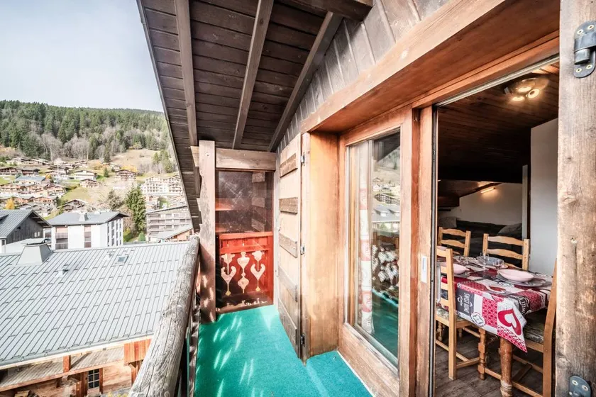 Charmant appartement entièrement équipé | Vue montagne | Près des pistes de ski - Image 1