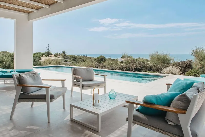 Child-friendly villa with terrace, garden & barbeque | Panoramic view - Image 1
