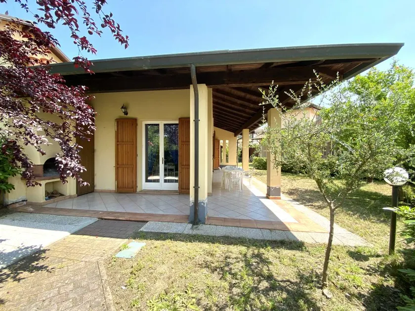 Villa avec barbecue et jardin | Vue jardin - Image 1