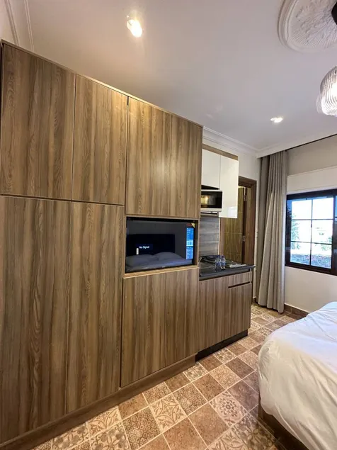 Family-oriented apartment | Near Rainbow Street | Pet-friendly - Image 1