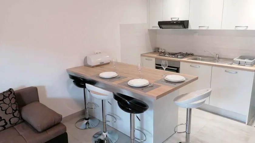 Apartment with BBQ, terrace & garden - Image 1