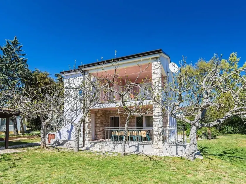 Gemütliche Ferienwohnung mit Garten, Terrasse und Grill | Haustiere erlaubt - Image 1