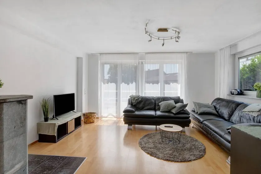 Flat with garden | Garden view | Suitable for remote work - Image 1