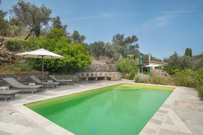 Casa con piscina, jardín y terraza | Vistas al jardín | Adaptada para el teletrabajo - Image 1