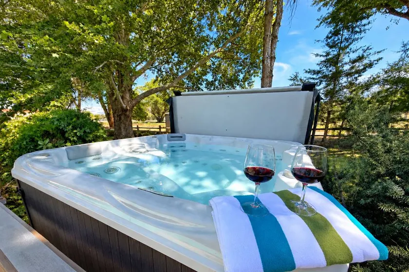 Orchard Oasis home - Image 1