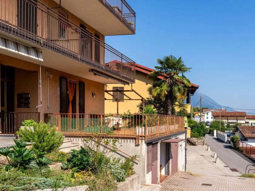 Appartement de vacances avec jardin, terrasse et barbecue | Vue lac - Image 1