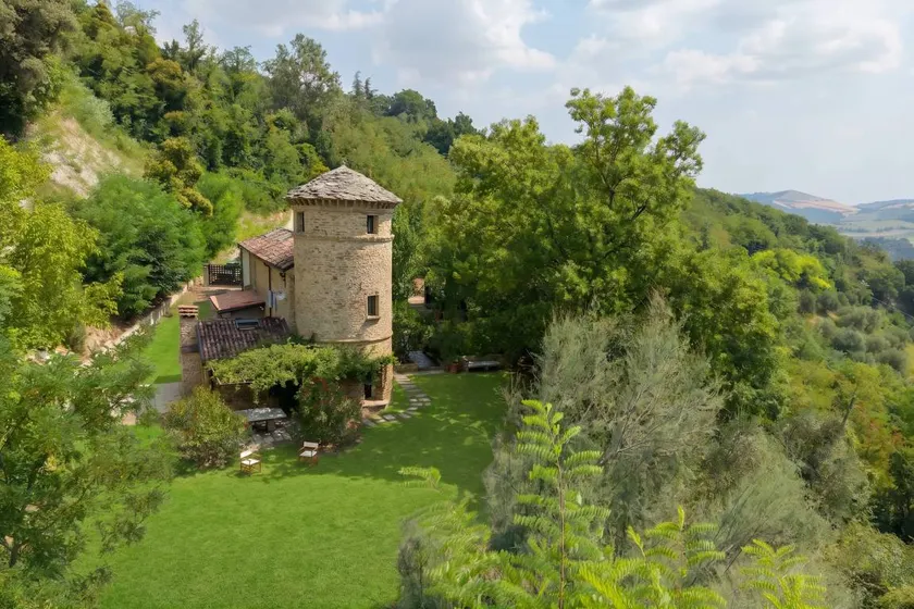 Gradevole casa adatta alle famiglie con barbecue, giardino e terrazza | Ideale per il telelavoro | Accetta animali domestici - Image 1