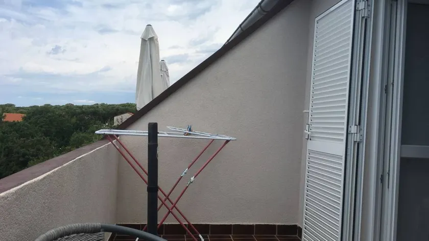 Holiday apartment with BBQ & terrace | Sea view - Image 1