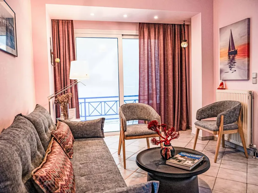 Holiday apartment with BBQ, terrace & garden | Dogs allowed - Image 1