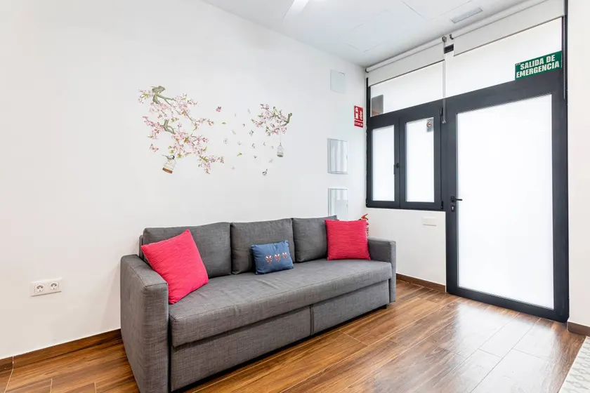 Holiday Home 'Portal A Valencia' with Wi-Fi and Air Conditioning - Image 1