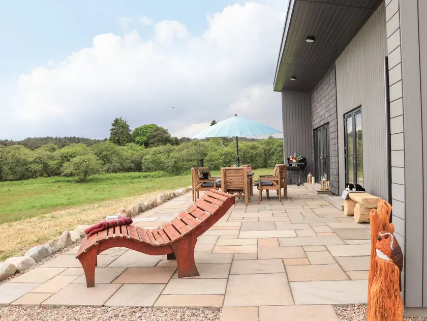 Family-oriented cottage with garden & jacuzzi | Beach view | Dogs allowed - Image 1
