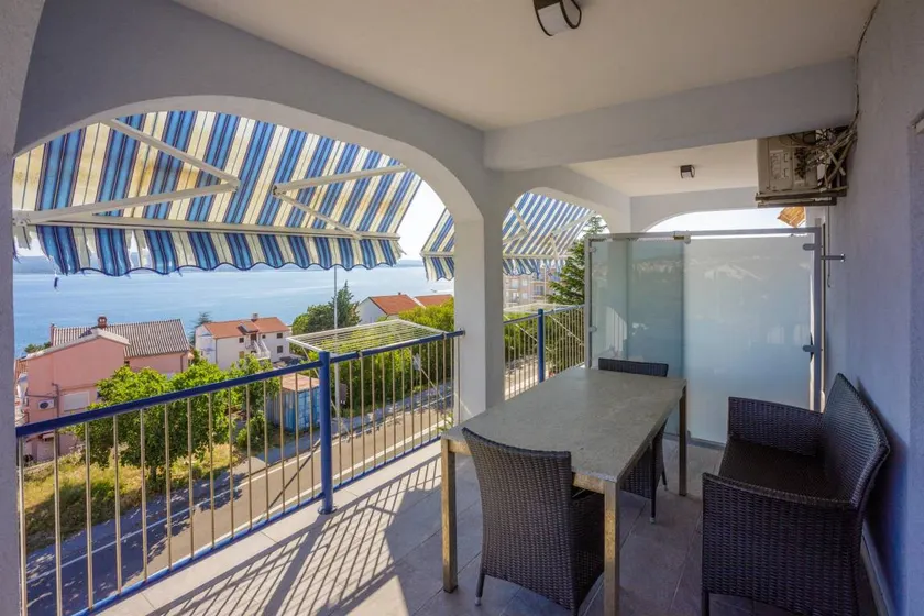 Flat | Sea view - Image 1