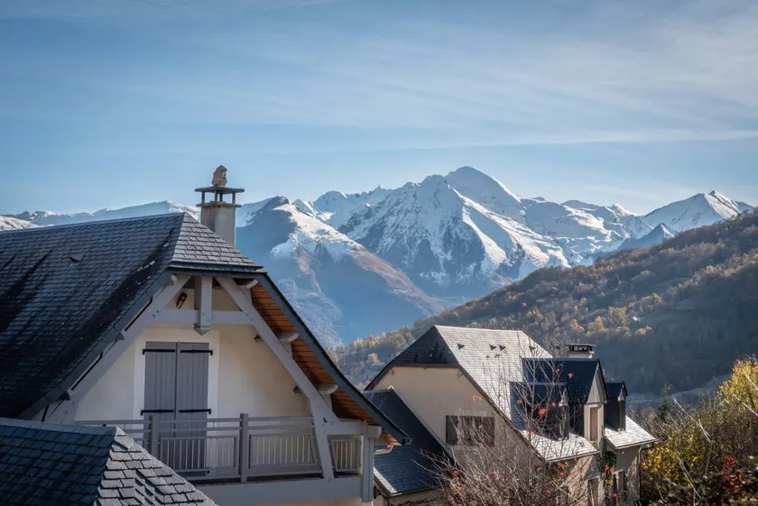 Child-friendly wonderful holiday home with terrace, BBQ & garden | Mountain view | Perfect for remote work | Pets are welcome - Image 1