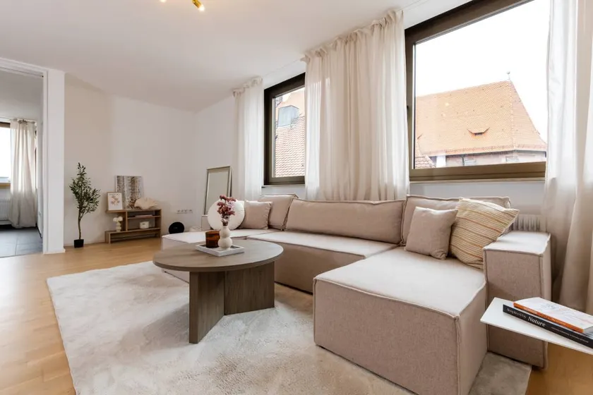 Family-oriented big flat | Near Imperial Castle | City view | Dogs allowed - Image 1