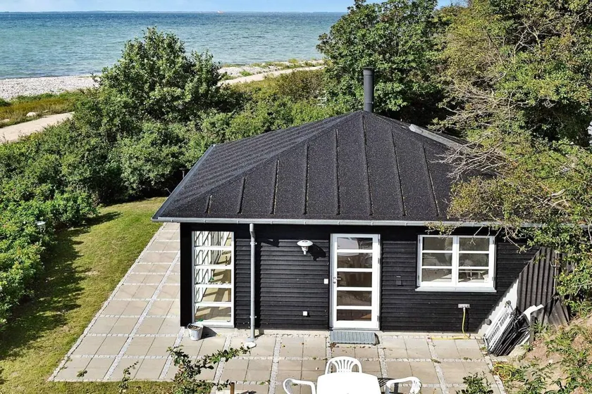 Ferienhaus mit Terrasse | Wasserblick - Image 1