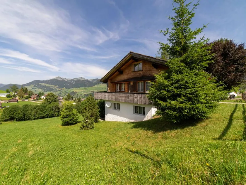 Fantastico appartamento con giardino - Image 1