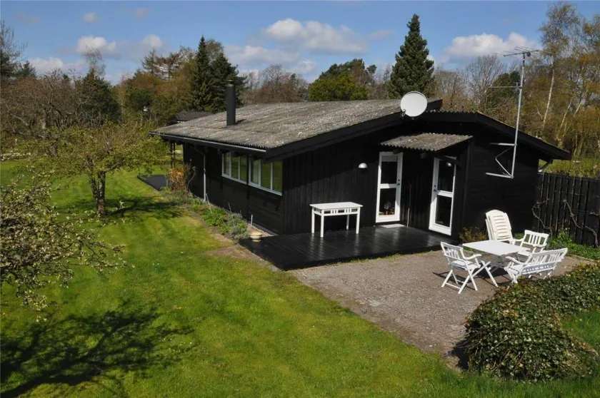Fully equipped wonderful holiday home with terrace - Image 1