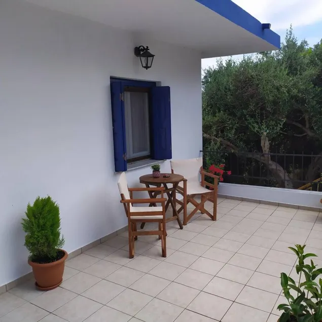 seaview house - Image 1
