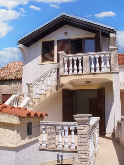 Fully equipped wonderful flat with terrace & garden | Dogs allowed - Image 1