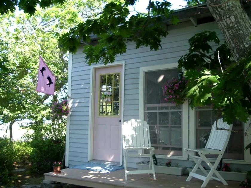 Off-The-Grid Cottage Rental with Beautiful Views on Crow Island, Maine - Image 1