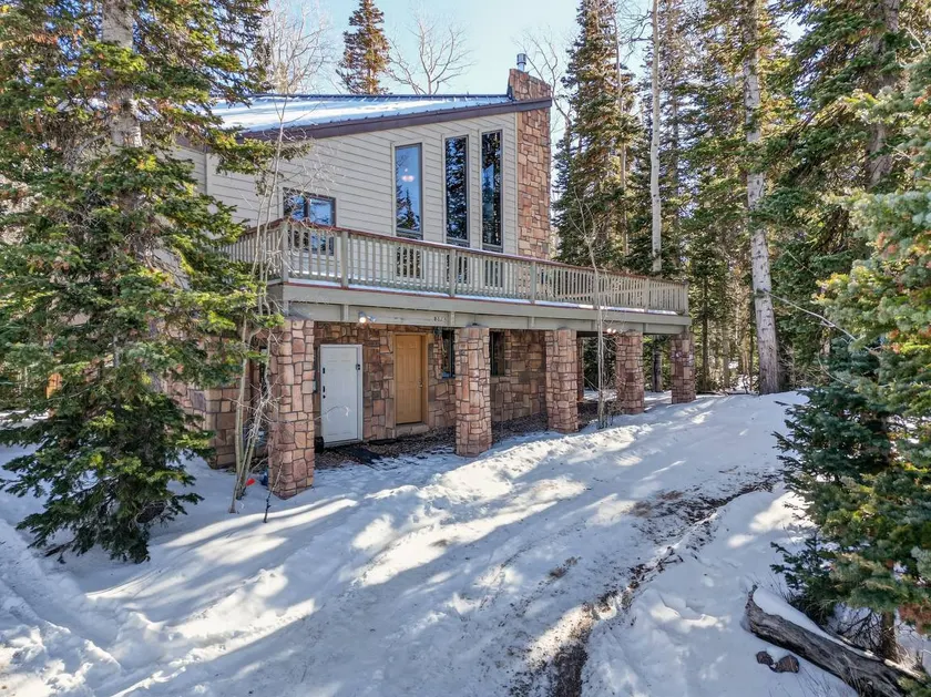 396 Aoki Michi Cabin - Image 1