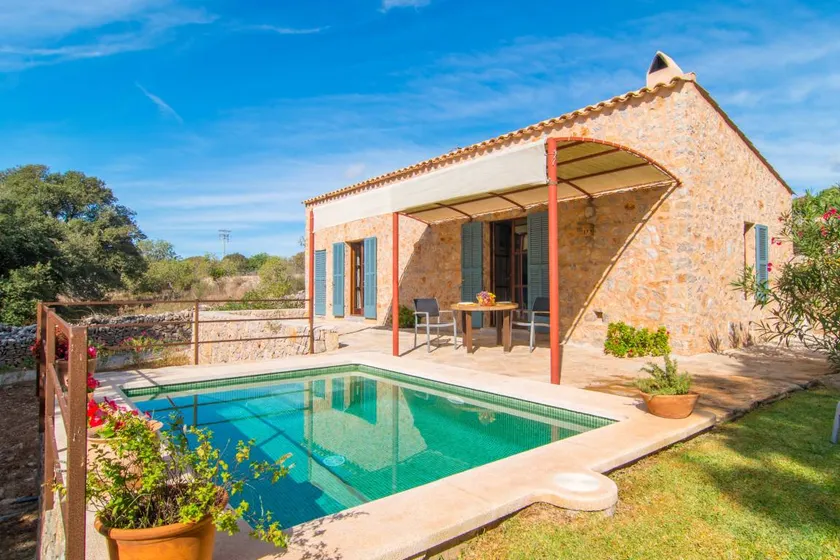 Beautiful Holiday Home “Finca Bonita” with Pool, Air Conditioning - Image 1