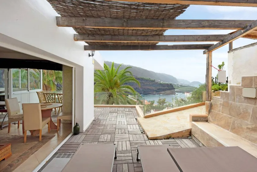 Schöne Wohnung mit Garten und Terrasse | Stadtblick | Neben dem Strand | Perfekt für die Arbeit von Zuhause | Hunde erlaubt - Image 1
