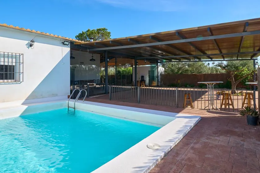 Holiday home with terrace, garden & private pool | Garden view | Good for workation - Image 1