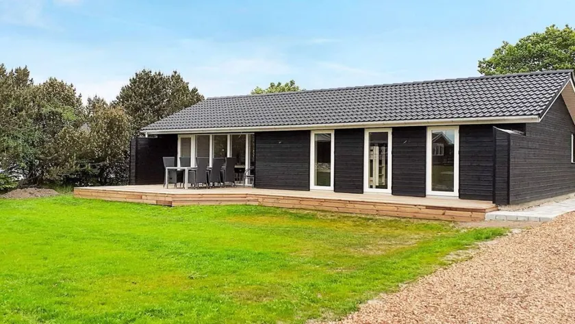 Merveilleuse maison avec terrasse - Image 1