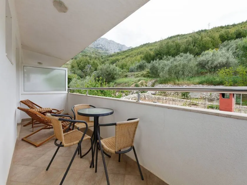 Apartment with barbecue | Water view - Image 1