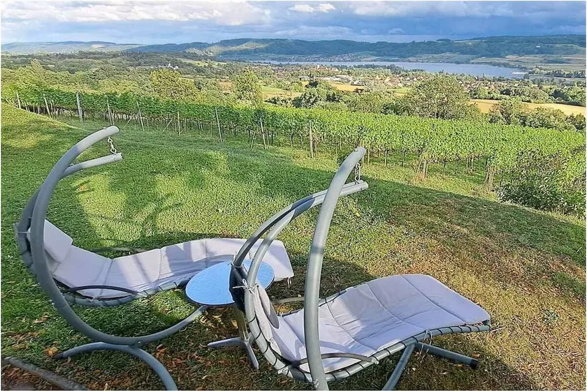 Holiday home | Dogs allowed - Image 1