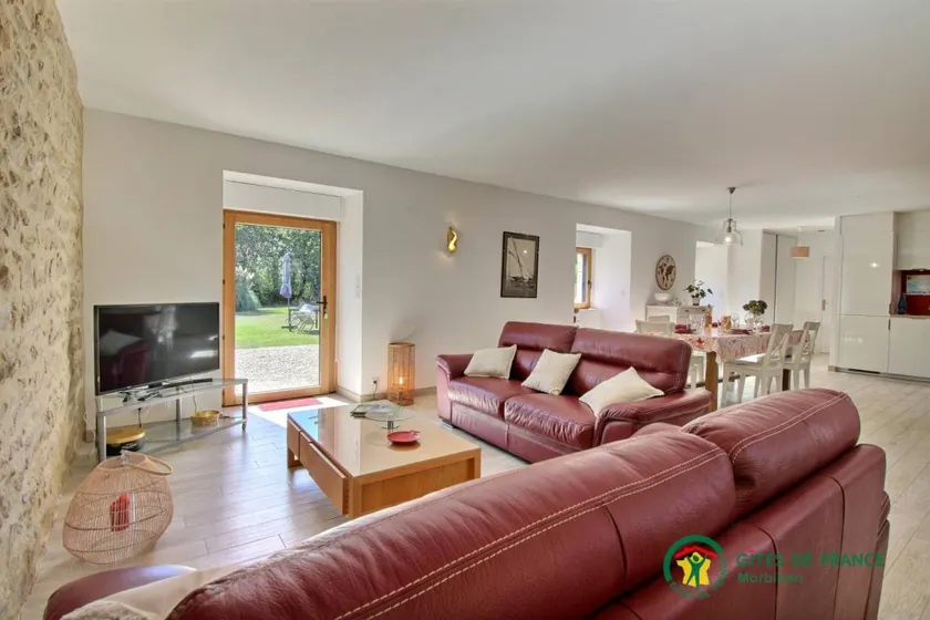 Gite with garden & terrace - Image 1