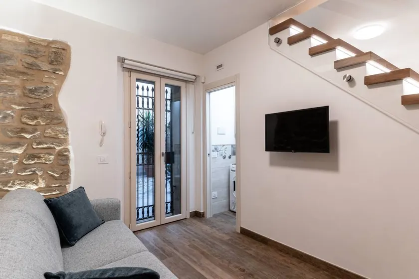 Child-friendly beautiful house - Image 1