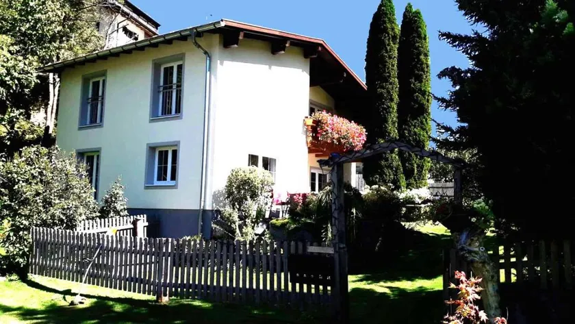 Nice flat with BBQ, garden & terrace | Close to the ski | Pet-friendly - Image 1