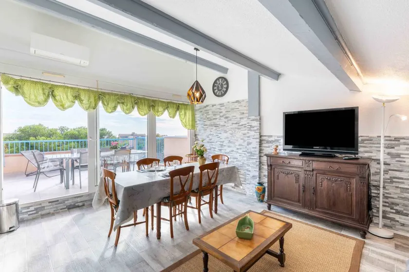 Appartement convivial et familial avec terrasse - Image 1
