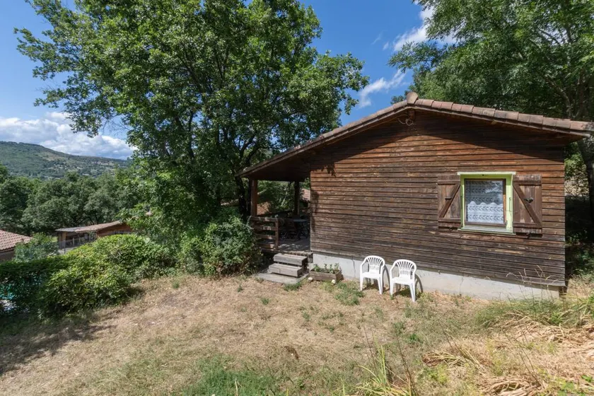 Chalet with jacuzzi & heated pool | Dogs allowed - Image 1