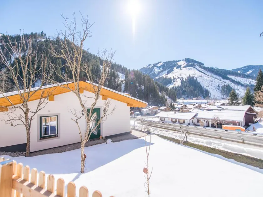 Chalet | Ski nearby - Image 1